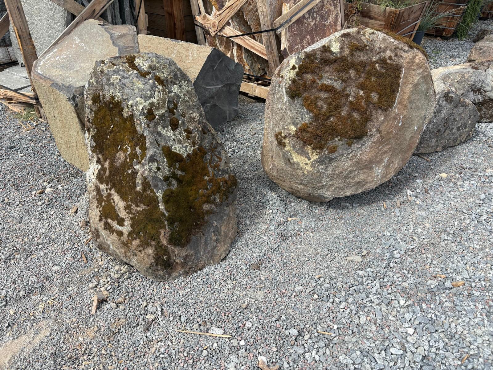 Granite Moss Rock Boulders, $300 a Ton | Earth Stone Rock