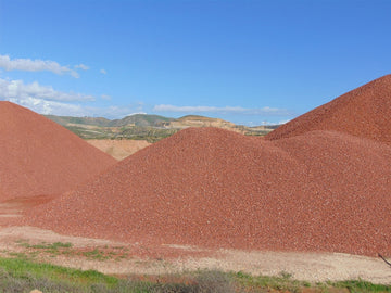 Grava de ladrillo rojo