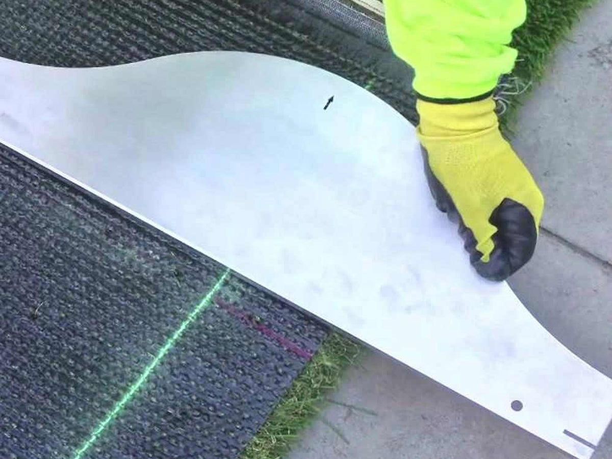 Turf Seam Tool