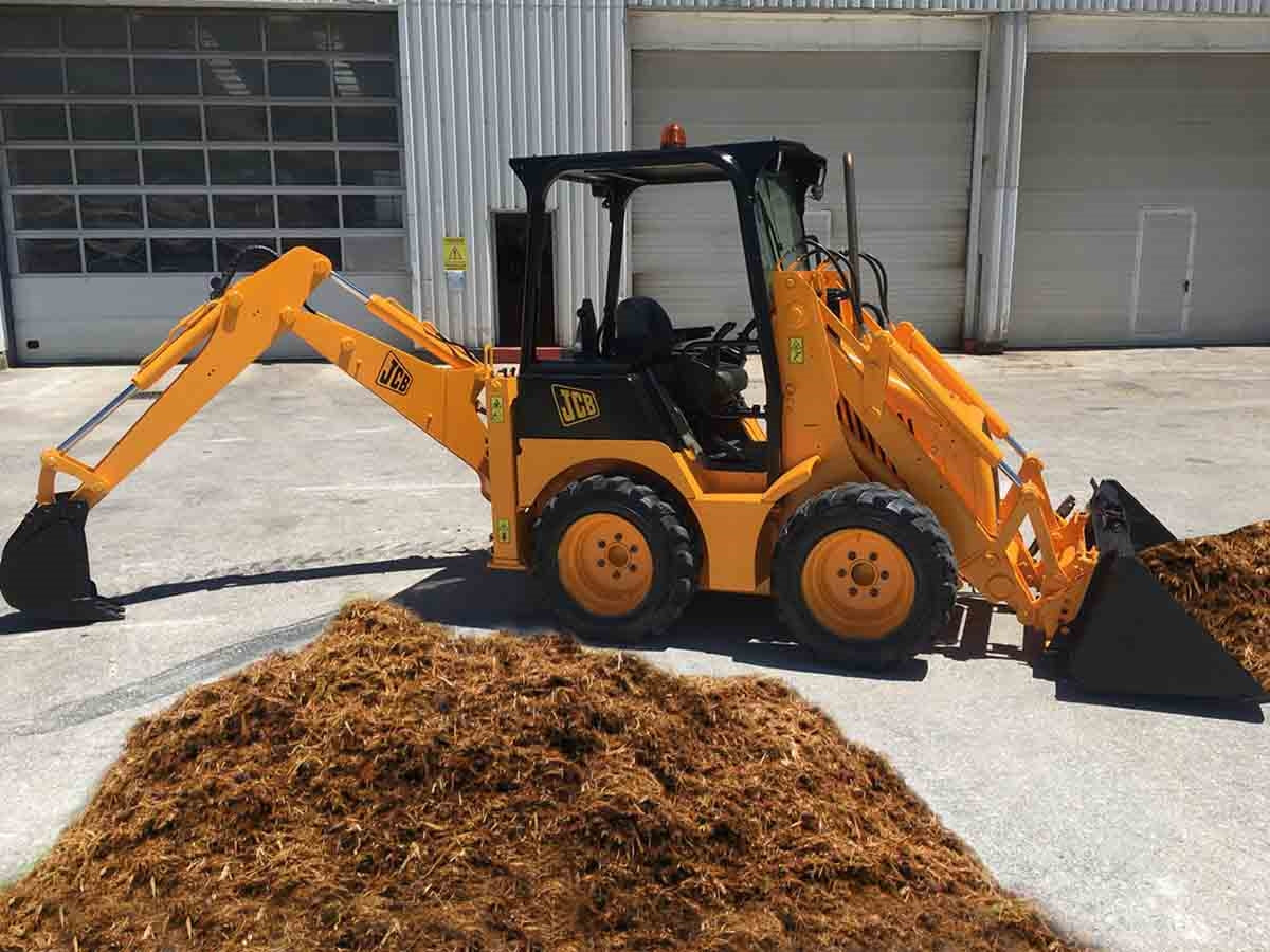 Golden Colored Landscape Mulch