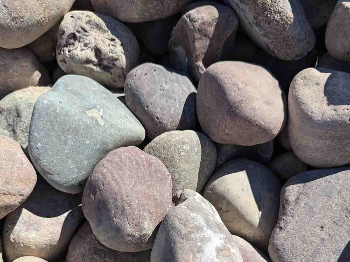 Pami Rainbow Pebbles