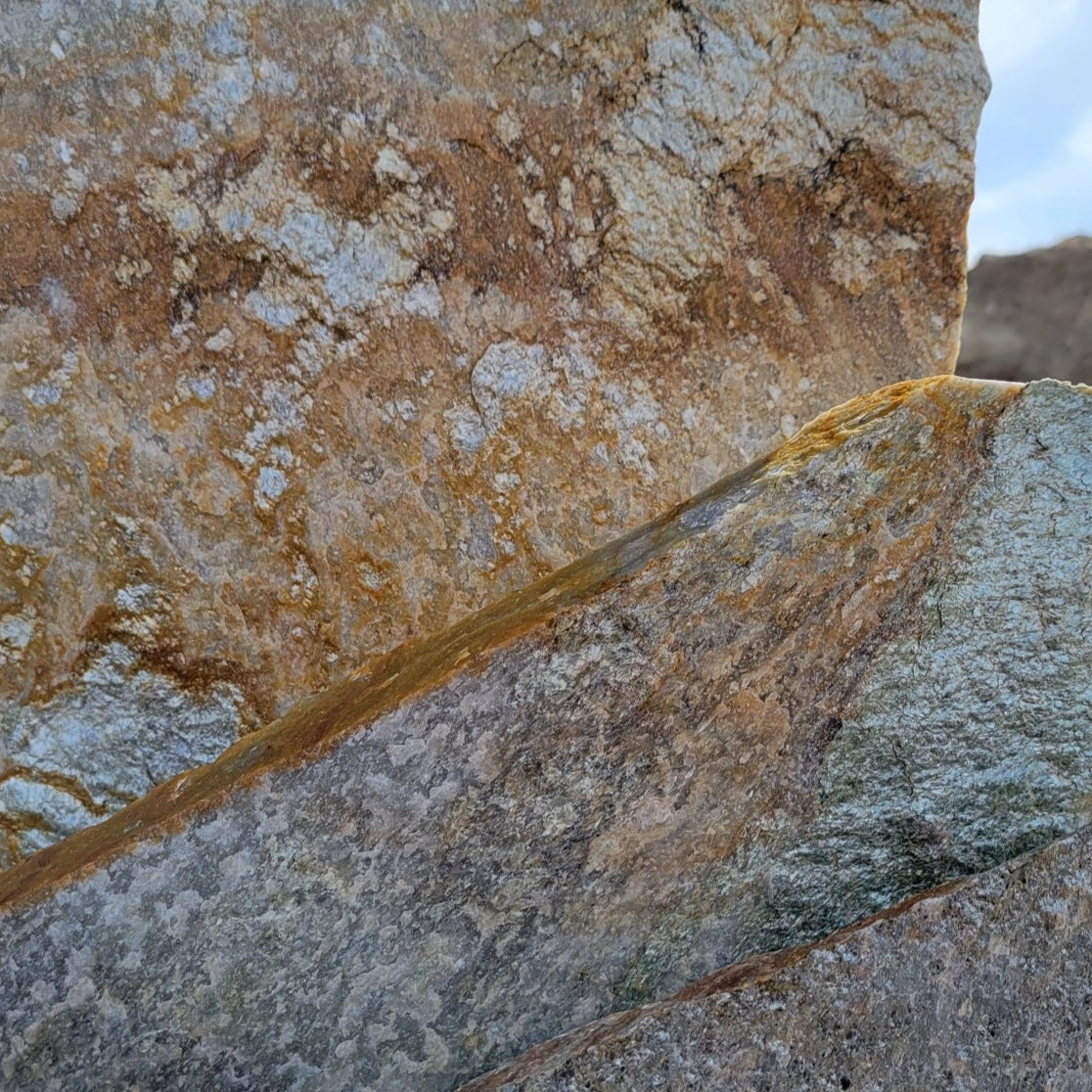 Rocky Mountain Gold Quartzite Flagstone