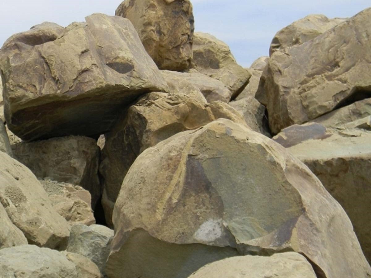 Malibu landscape boulders, 4 to 5 foot size