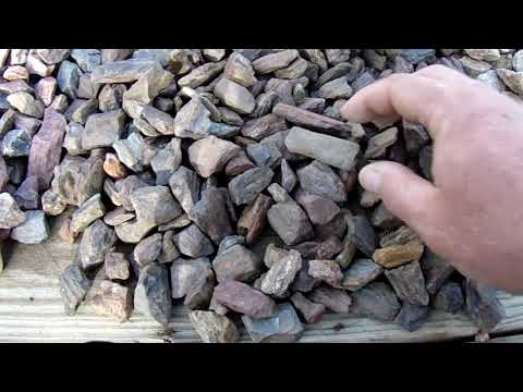 Table Mesa Brown Rock vs BarkStone Rock Mulch