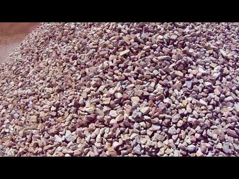 Palm Springs Gold Rock 3/4" Screened