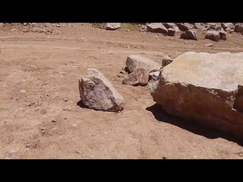 Champagne Granite Boulder Hunting in Arizona