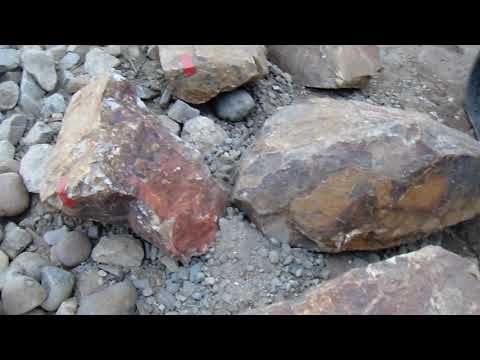 Baja Cresta Red Boulders