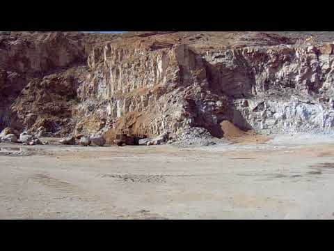 California Gold Decomposed Granite Quarry