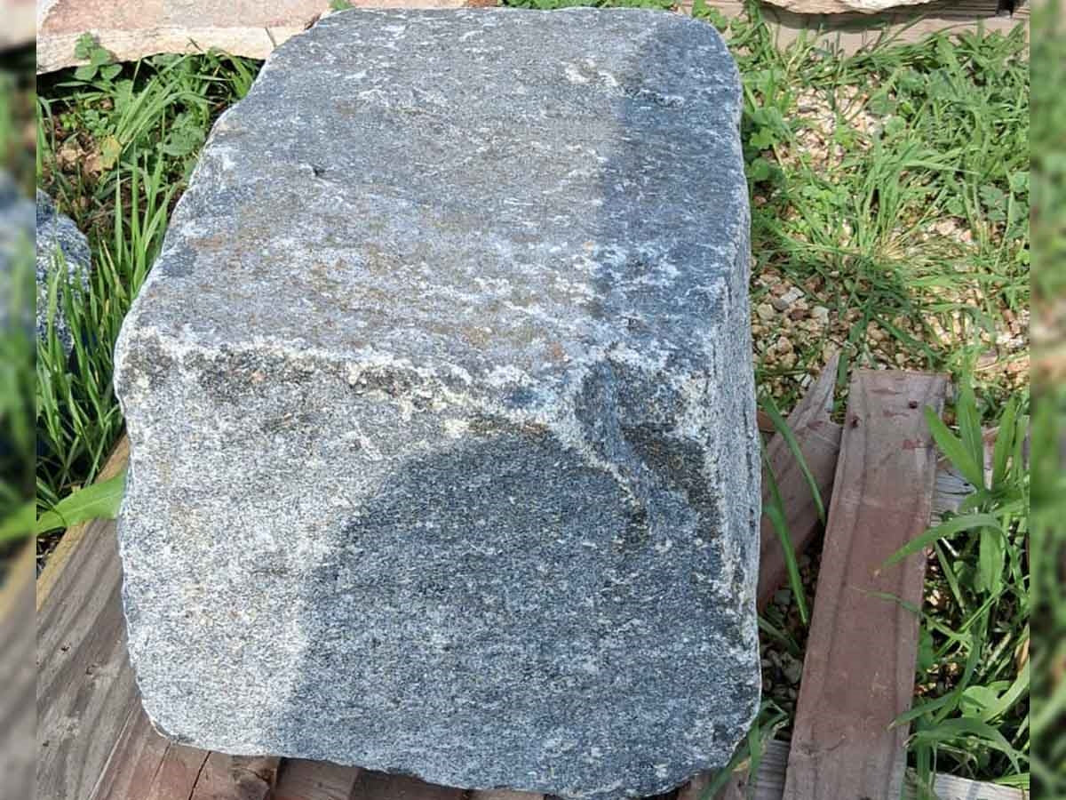 Thunder Storm Granite natural landscape boulders in the 24 to 30 inch size class
